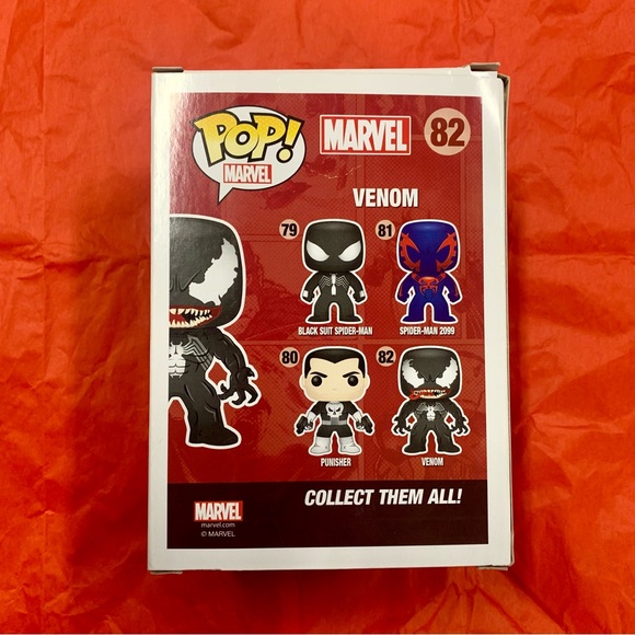 Funko POP! MARVEL VENOM #82 (Walgreens Exclusive) - Picture 4 of 8